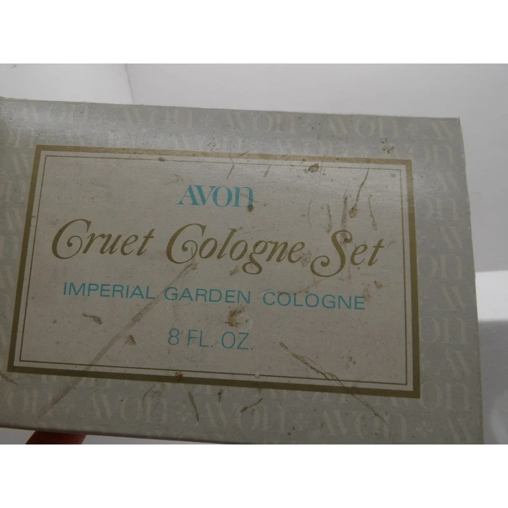 FULL BOTTLE 1973 Avon 
